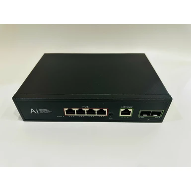 04G12GB 4 Port Full Gigabit POE Switch